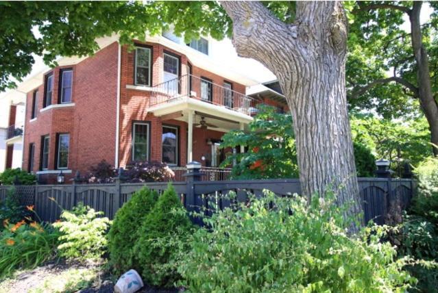 A Hidden Gem Bed And Breakfast Windsor Luaran gambar