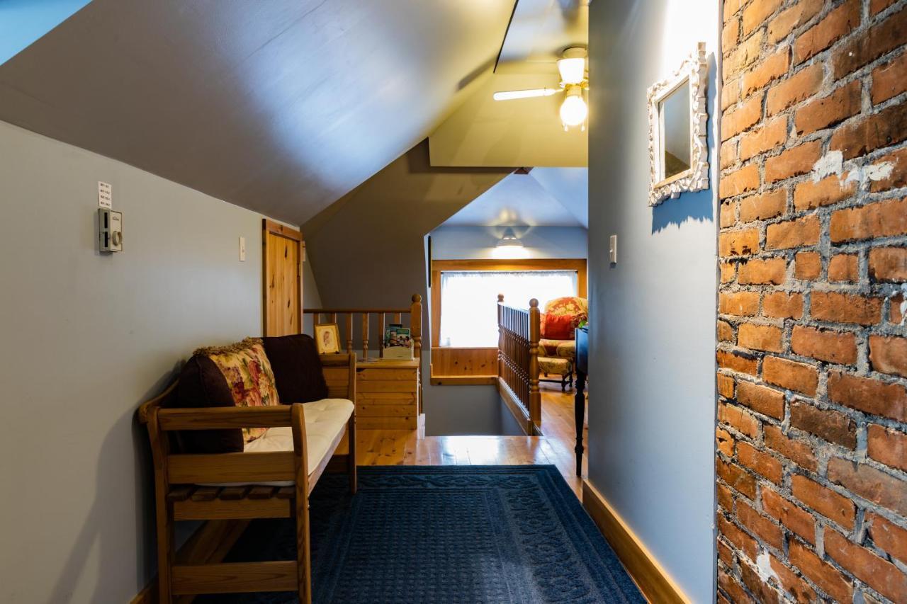 A Hidden Gem Bed And Breakfast Windsor Luaran gambar